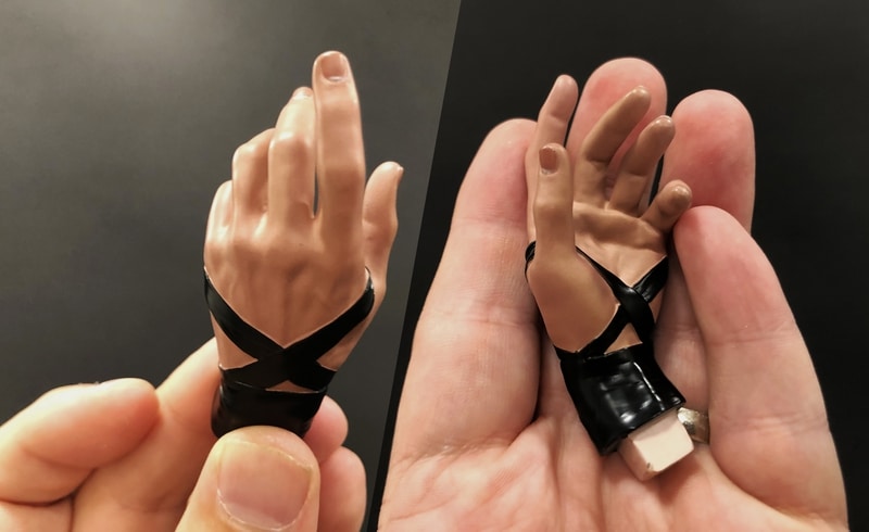 Side Show The Crow Hand