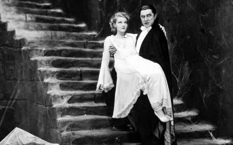 Dracula_1931-1050x445.jpg