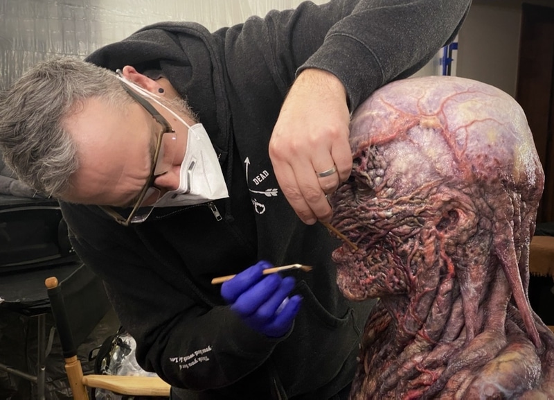 Duncan%20Jarman%20applying%20Vecna%20makeup%20(2)