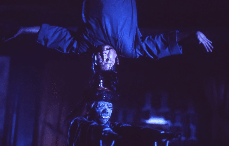 Encounters-of-the-Spooky-Kind4