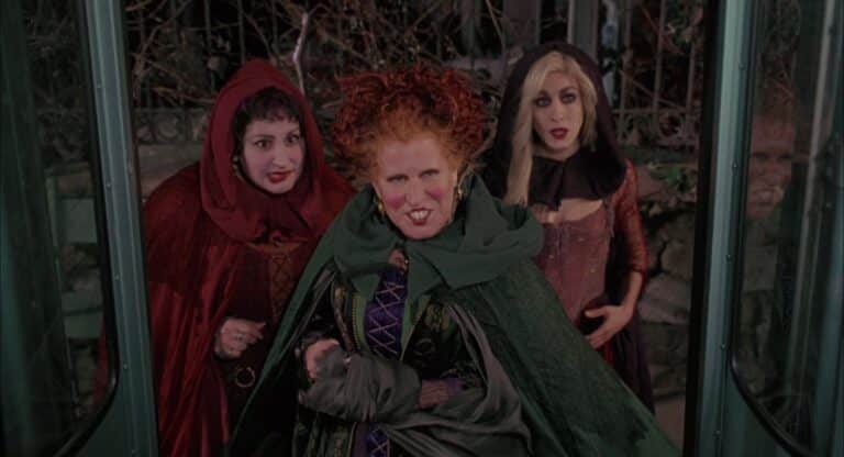 HOCUS POCUS Returns to Theaters Just In Time For Halloween
