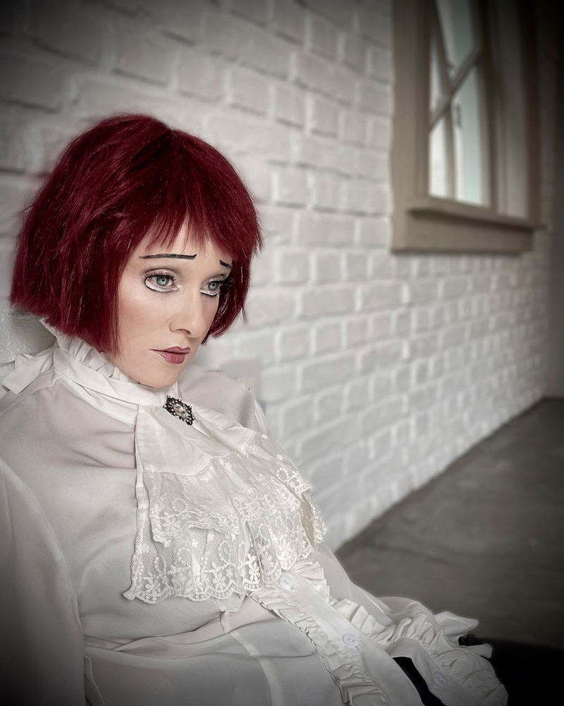 Barbara Crampton Doll Halloween Makeup