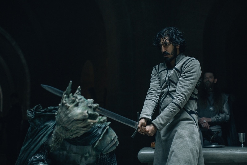 TGK 05 Green Knight and Garwain beheading.jpeg