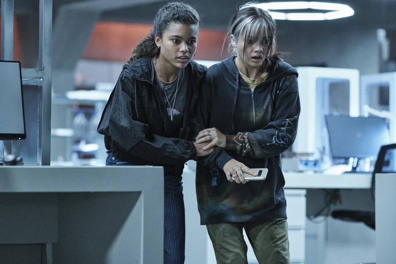 Young Billie and Young Jade