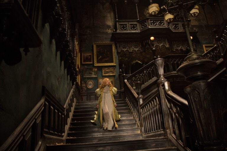 Exclusive Q&A: Guillermo del Toro On The Ghosts And Grandeur of CRIMSON PEAK