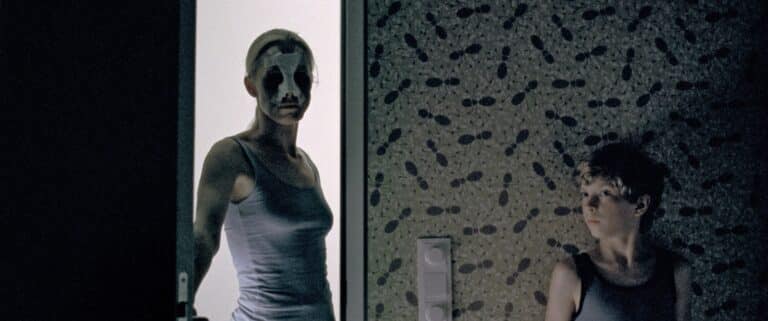Naomi Watts Leading American GOODNIGHT MOMMY Remake