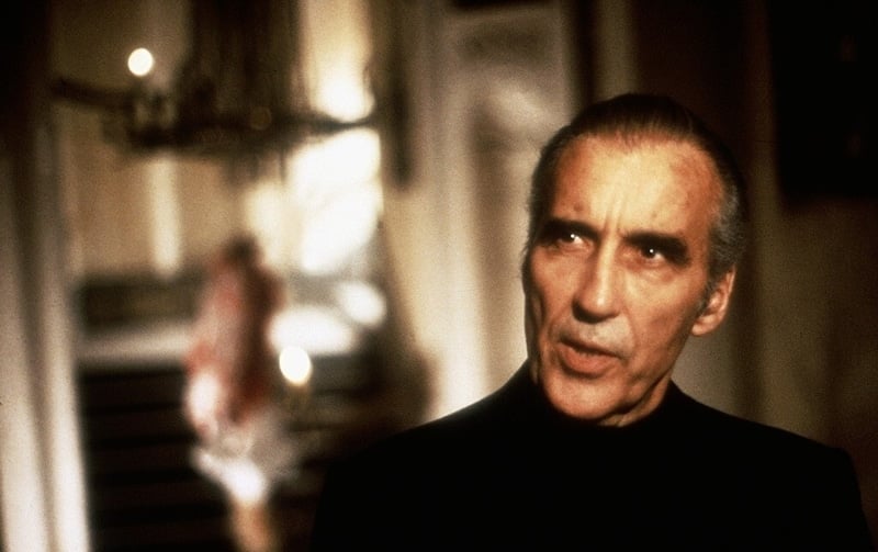 howling-ii-your-sister-is-a-werewolf_2e02df