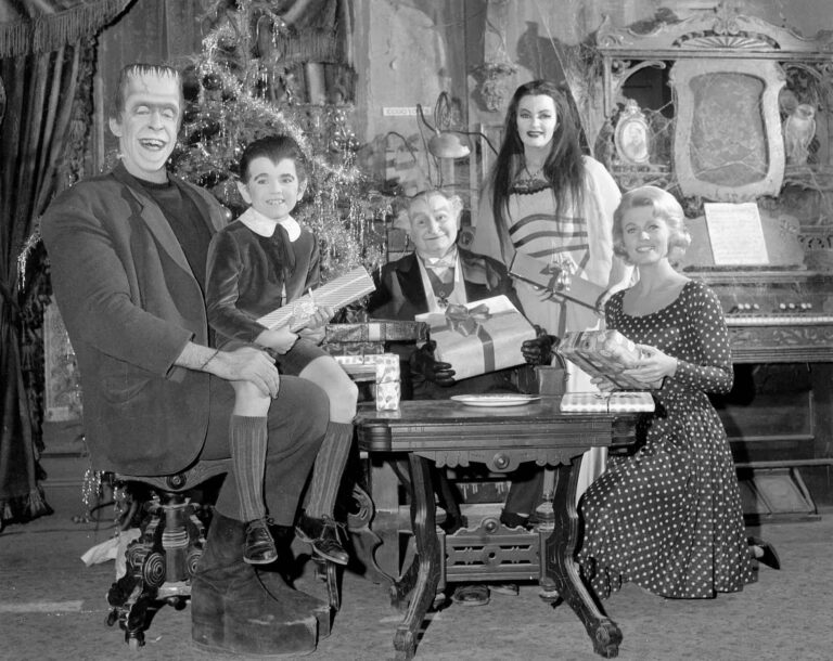 Attack of THE MUNSTERS: The Munsters in Movies
