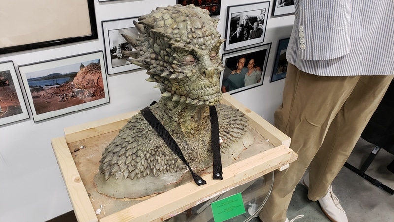 xf-museum-weremonster-mask