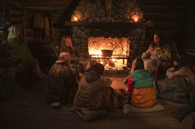 yellowjackets s2e9 fireplace