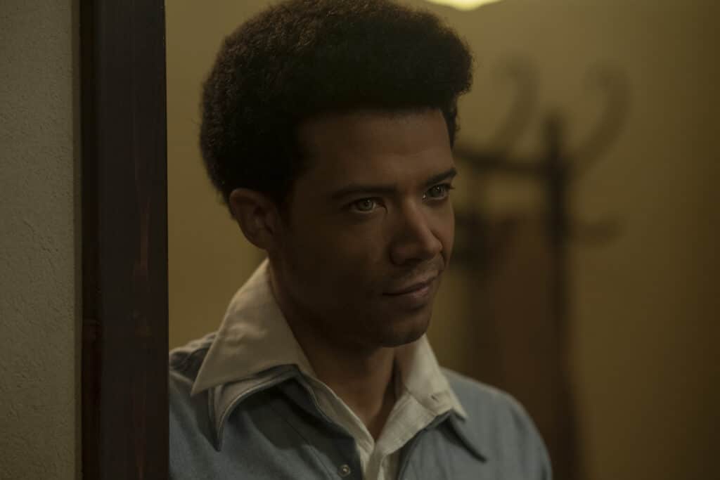 INTERVIEW WITH THE VAMPIRE Season 2 Episode 5: Don't Be Afraid, Just Read The Recap - Vimarsana News