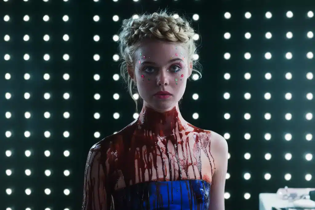 Elle Fanning in THE NEON DEMON