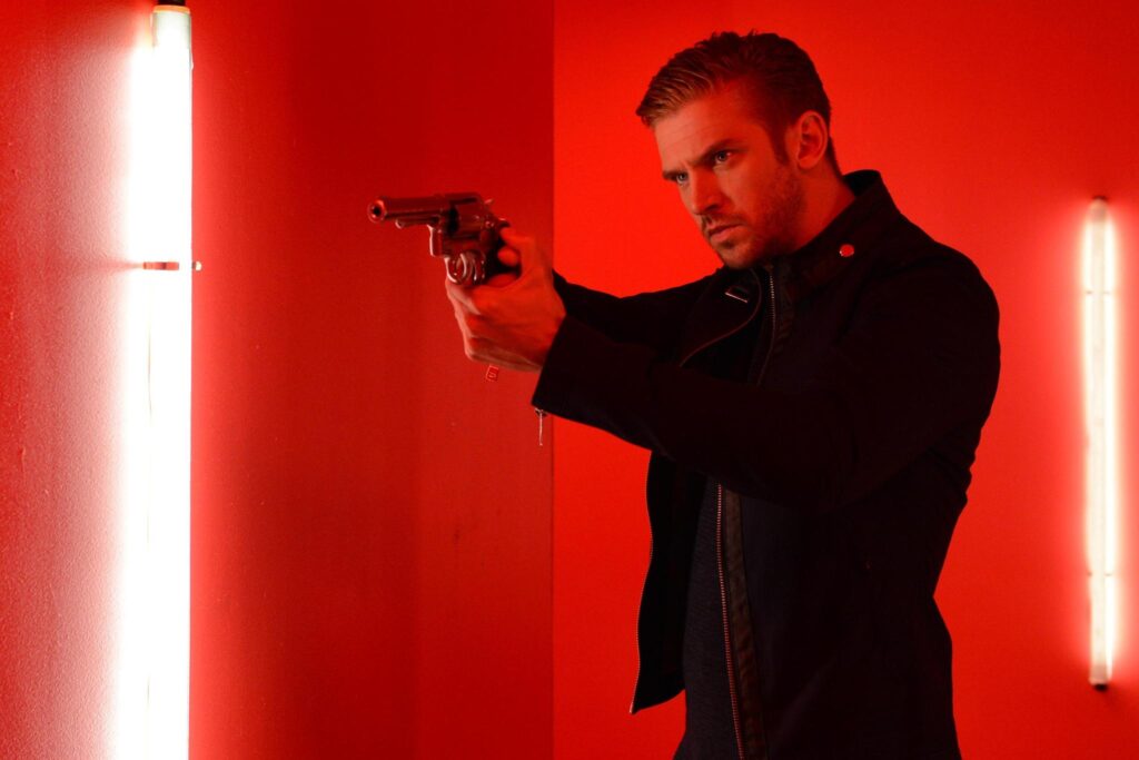 THE GUEST (2014)