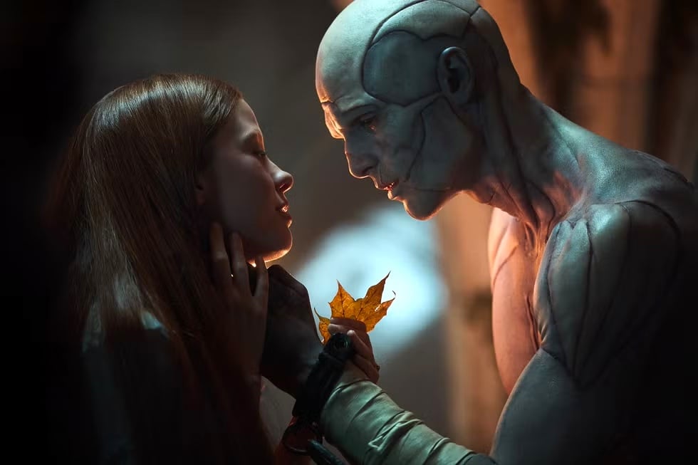 Guillermo Del Toro Confirms FRANKENSTEIN Physical Media Release With Deleted Scenes