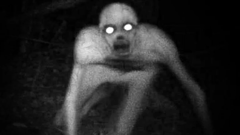 9 Creepypasta Stories That Need A Film Adaptation (And Who Should Direct Them)