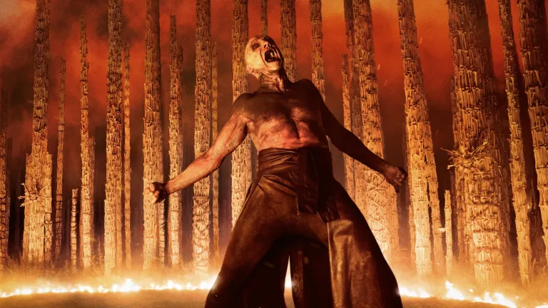 Ralph Fiennes as Dr Ian Kelson in 28 YEARS LATER: THE BONE TEMPLE (Credit: Sony Pictures)