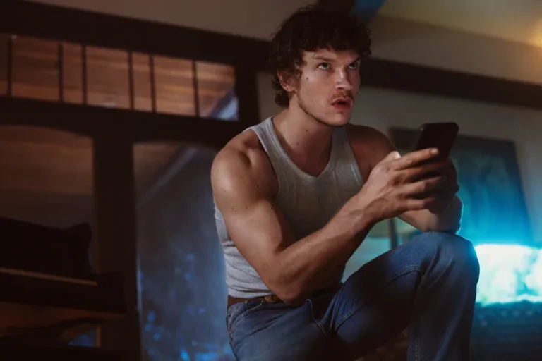 Connor Storrie in Nia DaCosta's LOOK BEHIND YOU (Credit: Verizon/TURE LILLEGRAVEN)