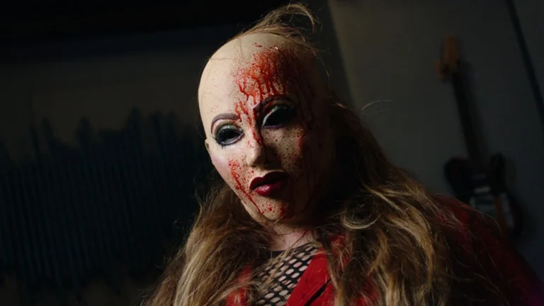 new slasher movie Dina Silva is FRANKIE, MANIAC WOMAN (Credit: Two Witches Films)
