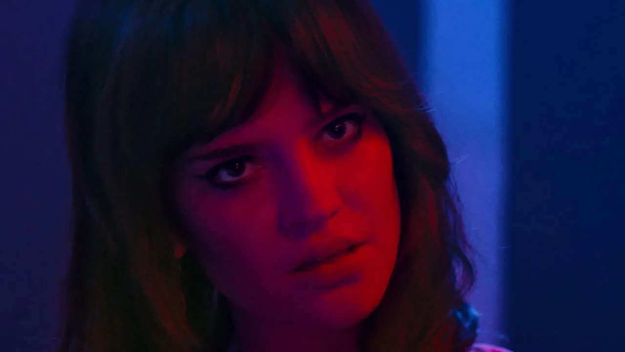 HER PRIVATE HELL (Credit: NEON)