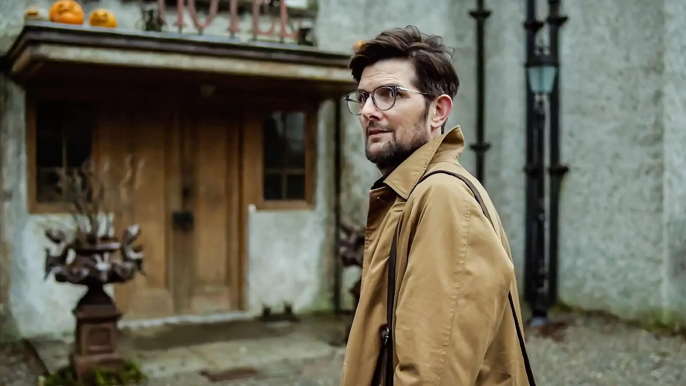 Adam Scott in HOKUM (Credit: Neon)