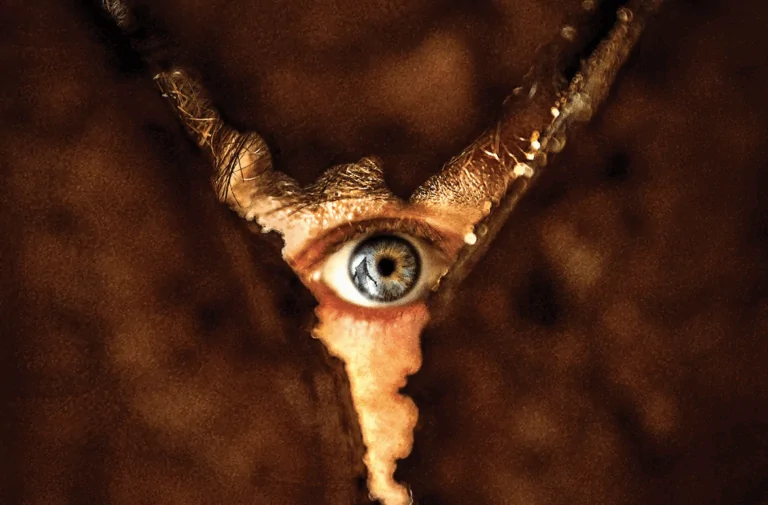 New RETURN TO SILENT HILL Poster Takes A Peek At Pyramid Head