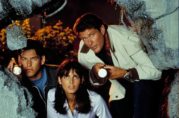 BAYWATCH NIGHTS (Credit: All American Television)