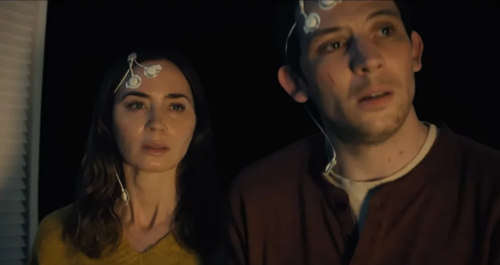 Emily Blunt and Josh O'Connor in Steven Spielberg's DISCLOSURE DAY (Credit: Universal Pictures)