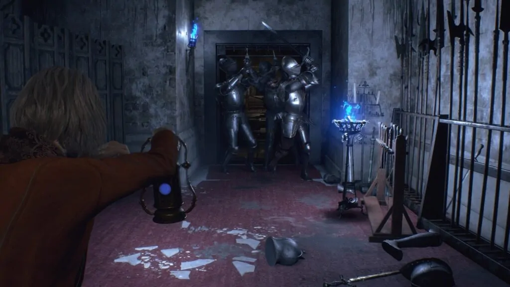 Ashley tries to avoid getting a nighty night from the knights in RESIDENT EVIL 4 Remake (Credit: Capcom)