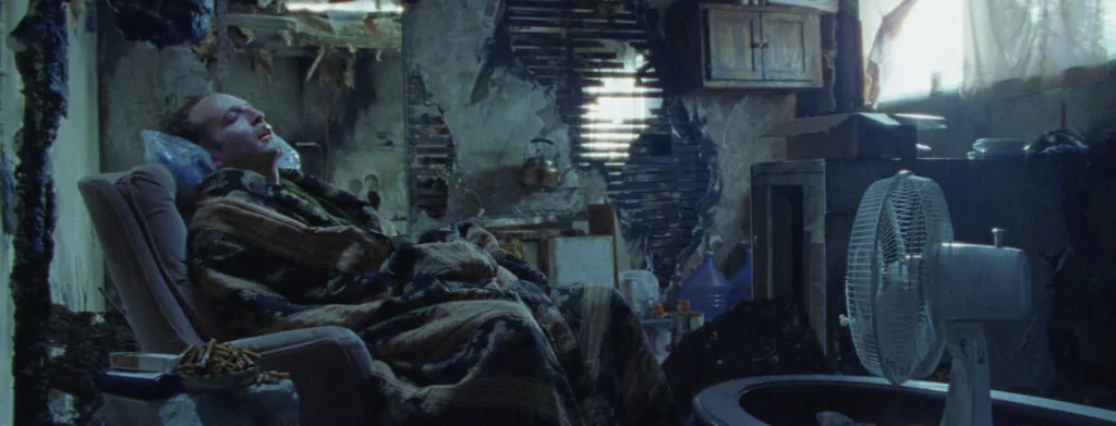 trippy horror movie BAGWORM