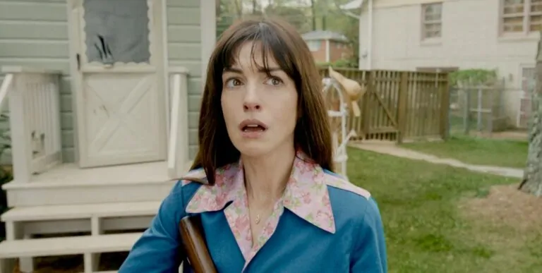 dinosaur movie THE END OF OAK STREET (Credit: Warner Bros.)