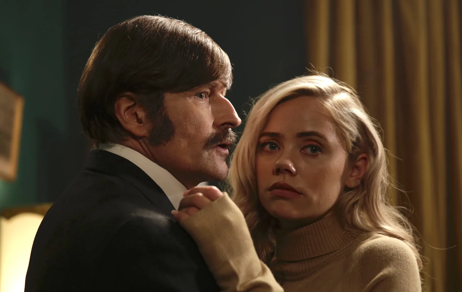 A BLIND BARGAIN (Credit: Ottermole)