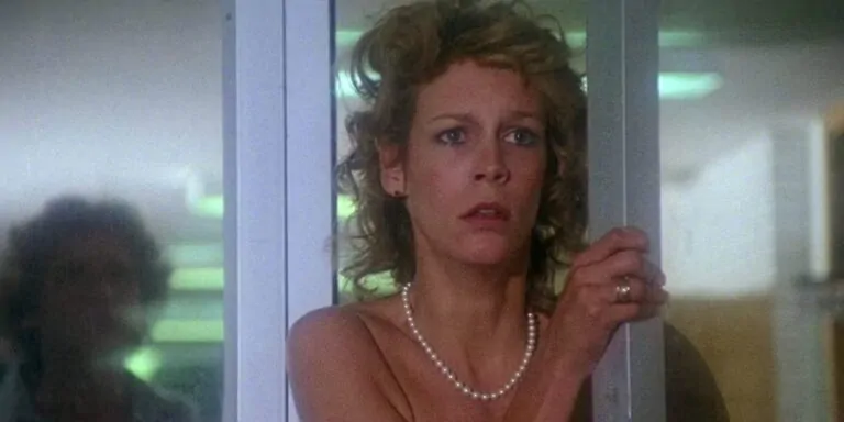 Before she starred in countless HALLOWEEN sequels, Jamie Lee Curtis appeared in this cult classic. (Credit: StudioCanal)
