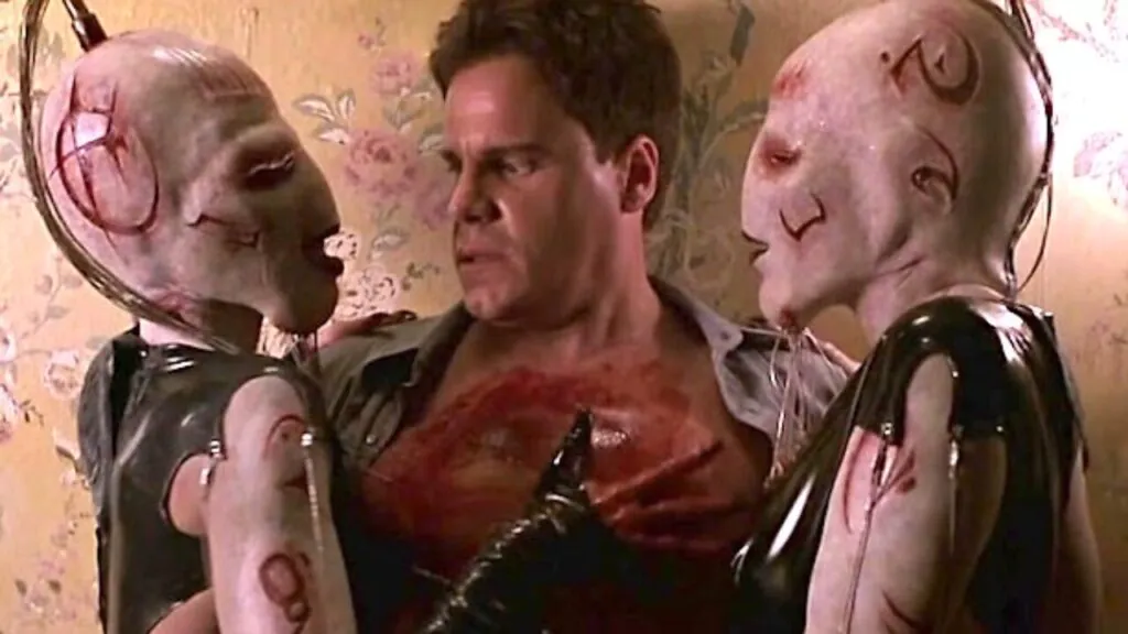 HELLRAISER INFERNO. (Credit: Dimension Films)