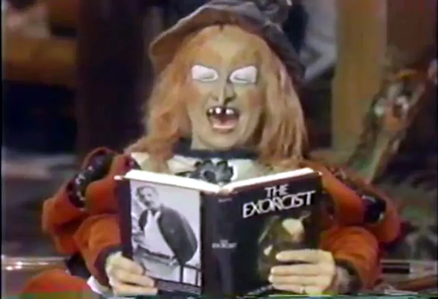 Billie Hayes in THE PAUL LYNDE HALLOWEEN SPECIAL. (Credit: ABC)