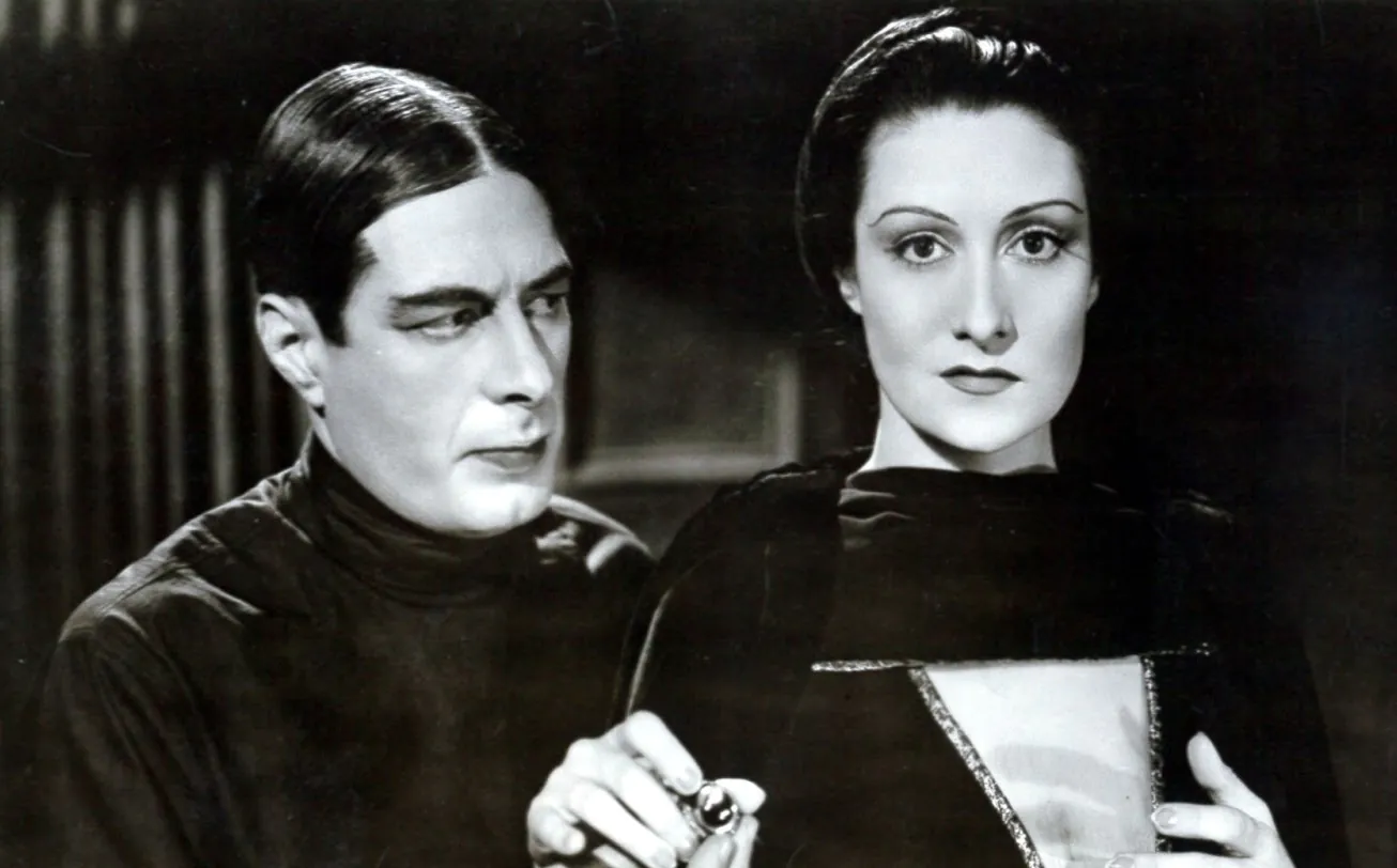 DRACULA'S DAUGHTER (Credit: Universal Pictures)