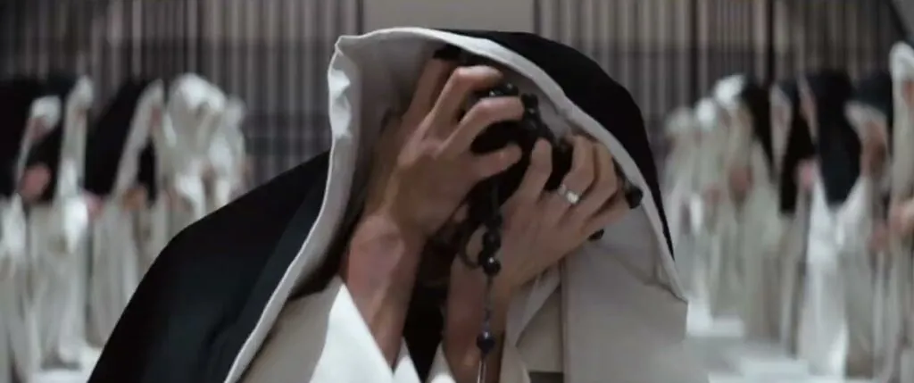 Vanessa Redgrave in THE DEVILS. (Credit: Warner Bros.)
